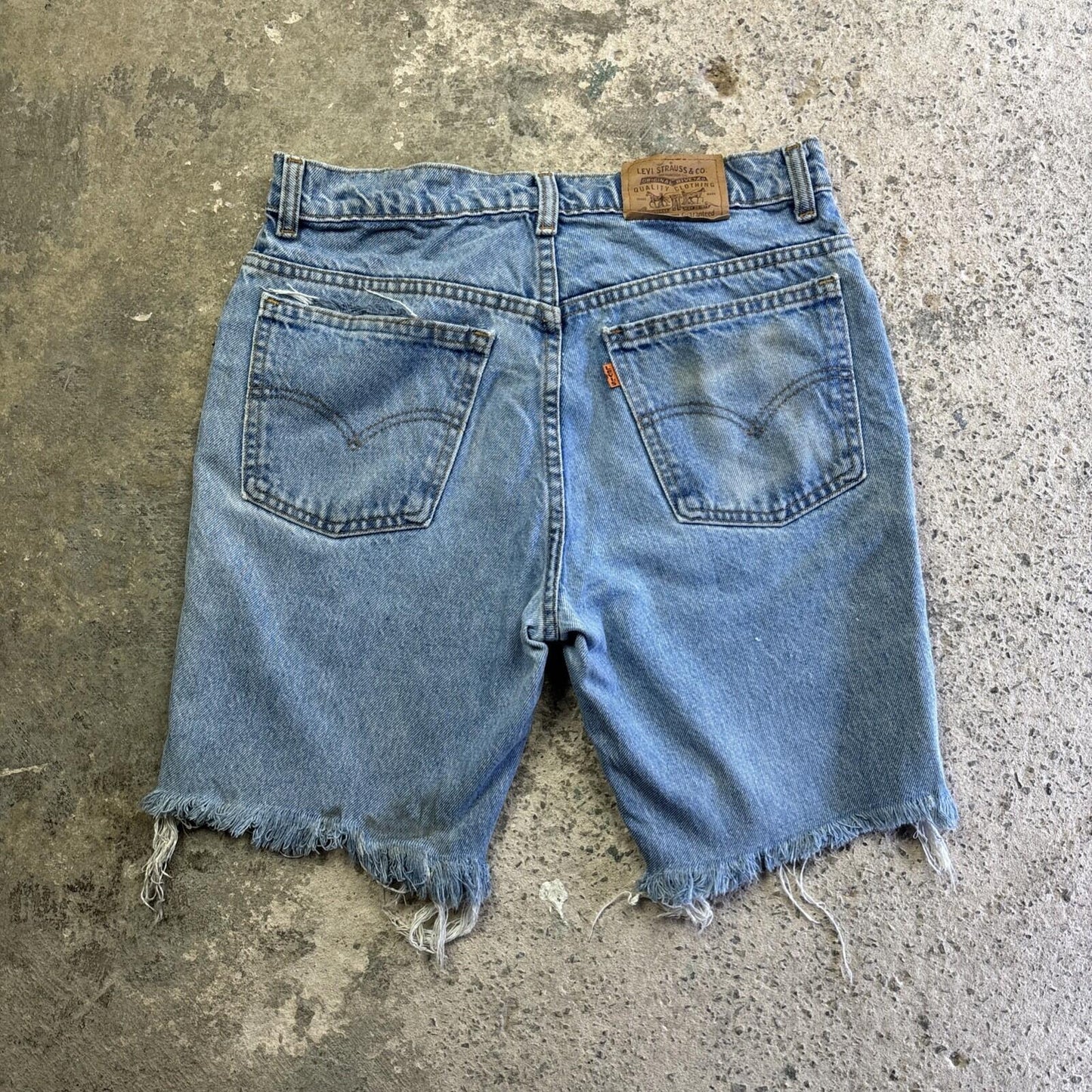 Light Blue Levi’s Cut Off Denim Jean Shorts | W32"