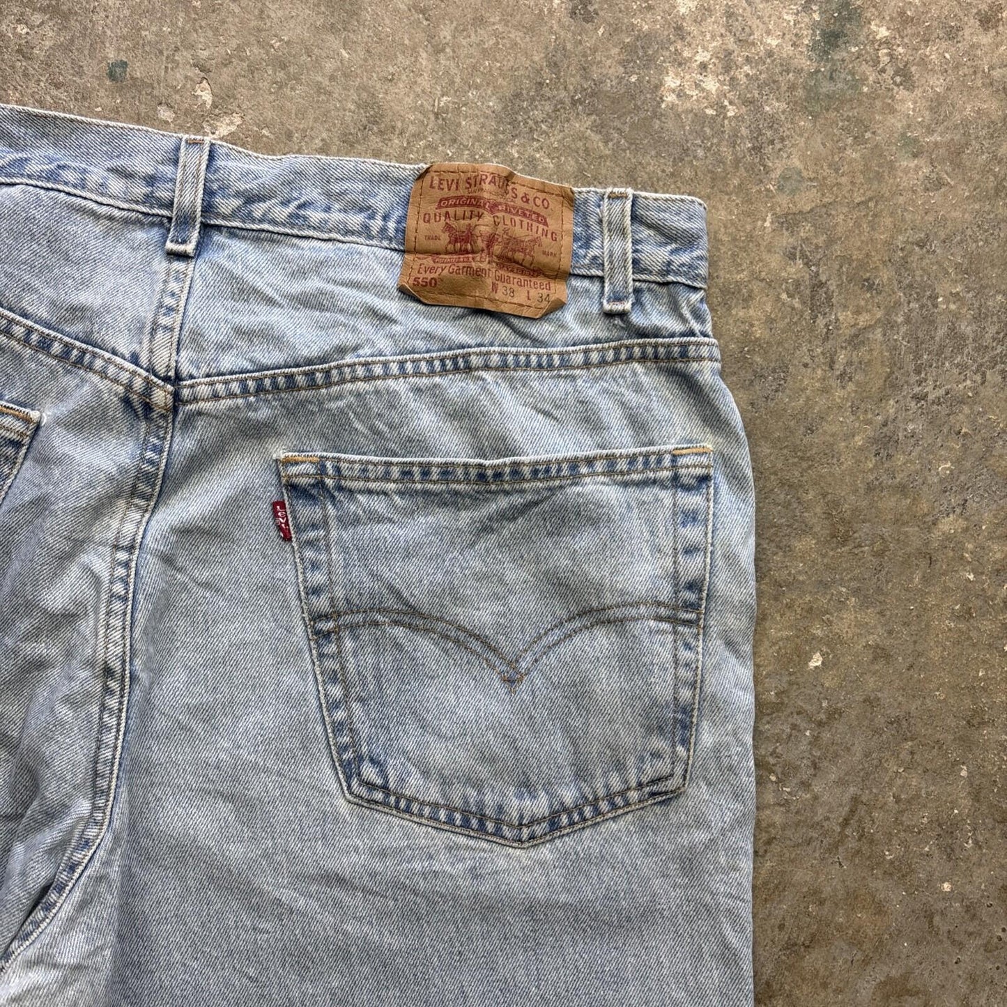 Light Blue Men’s Levi’s 550 Denim Cut Off Shorts - W38