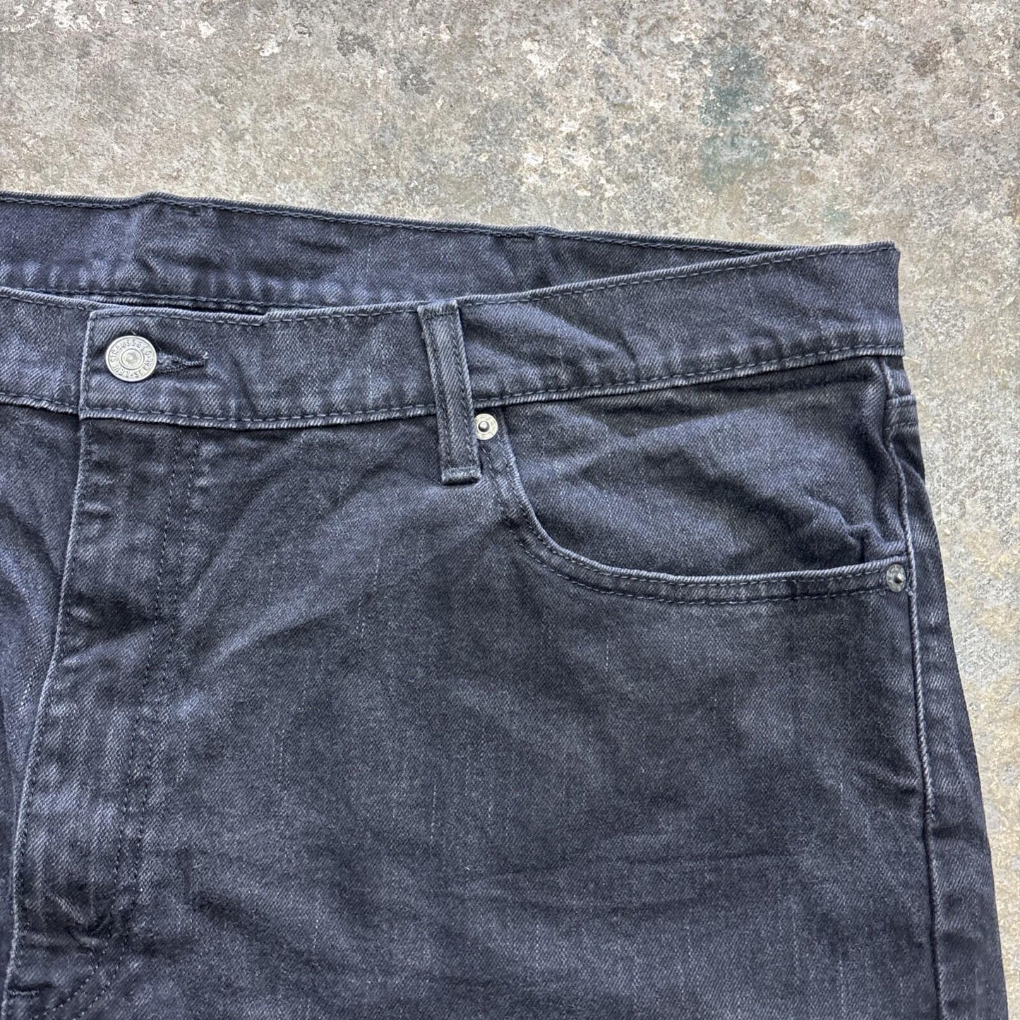 Black Denim Levi’s 505 Men’s Cut Off Shorts - W42
