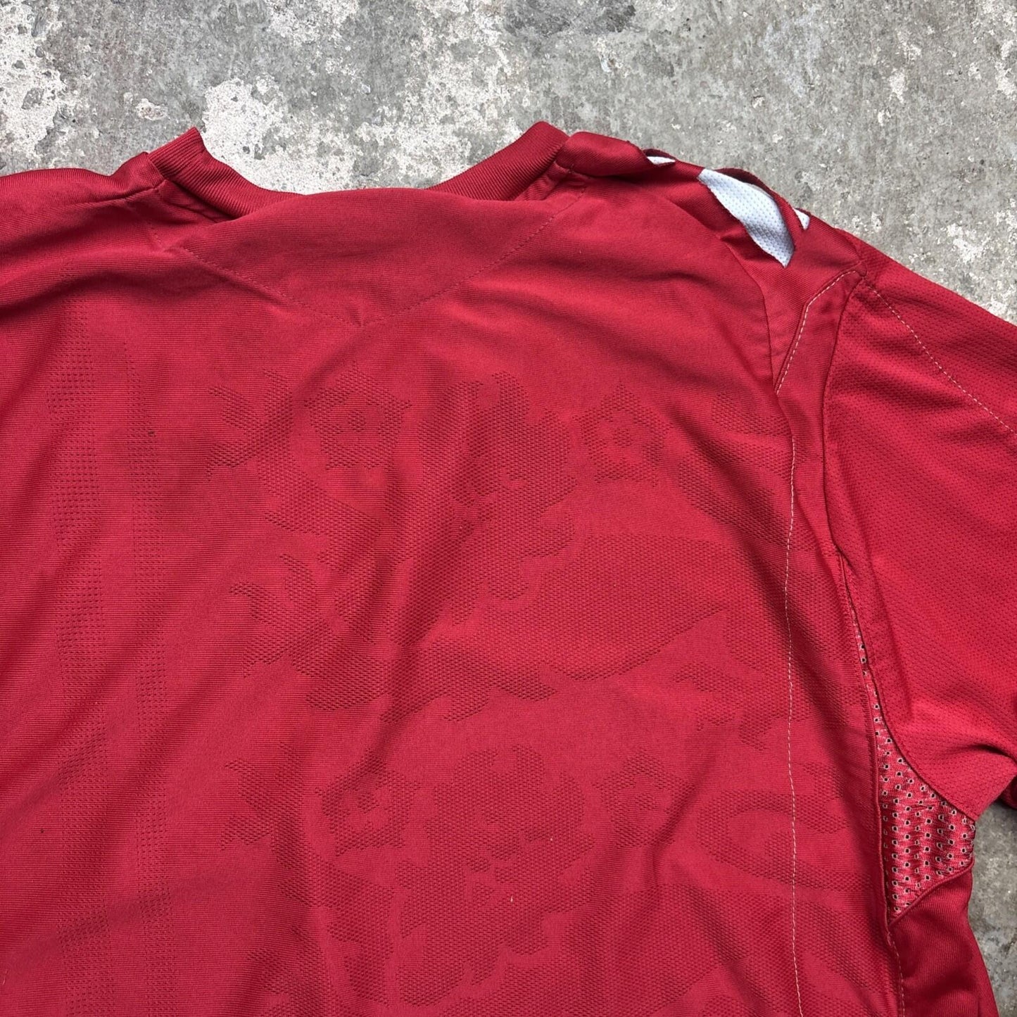 2006-08 Red Umbro England Away Football Men’s Shirt | M