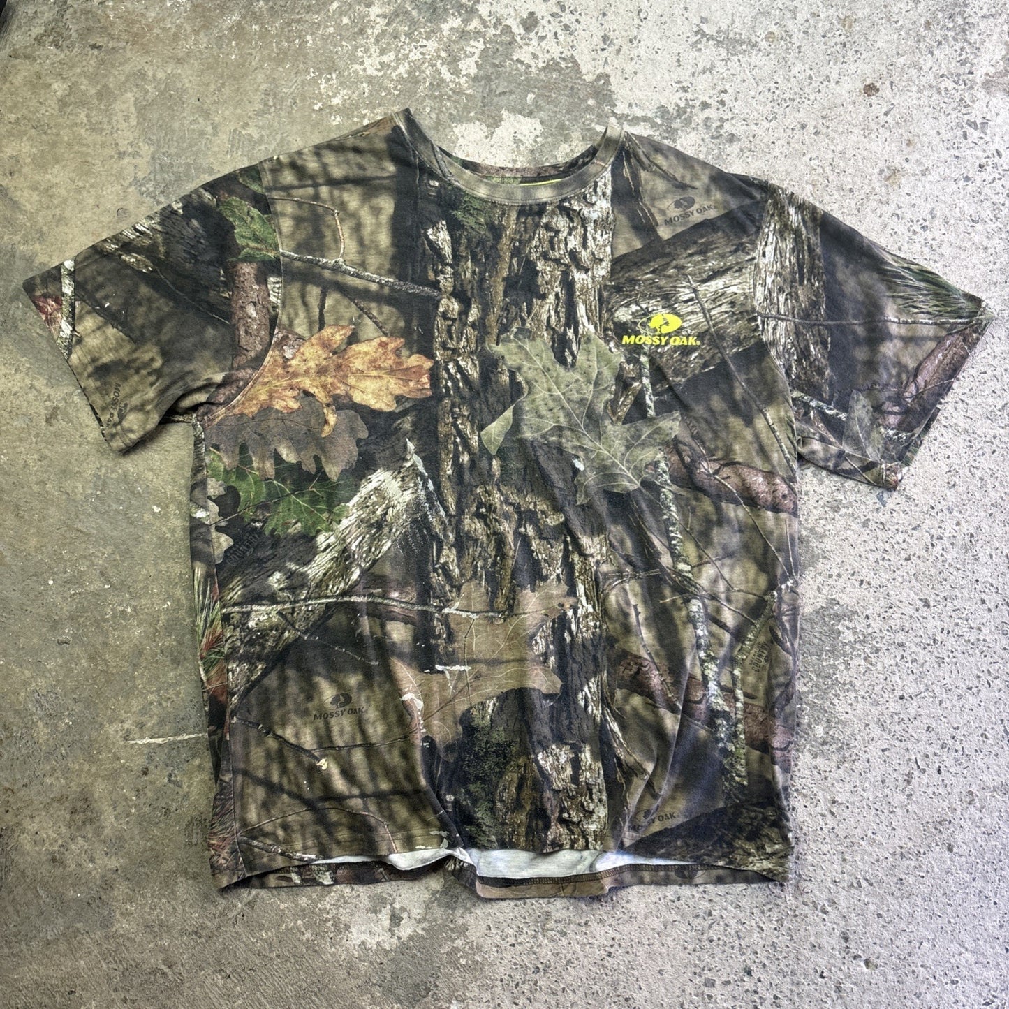 Mossy Oak Real Tree Men’s T-shirt | Size XL