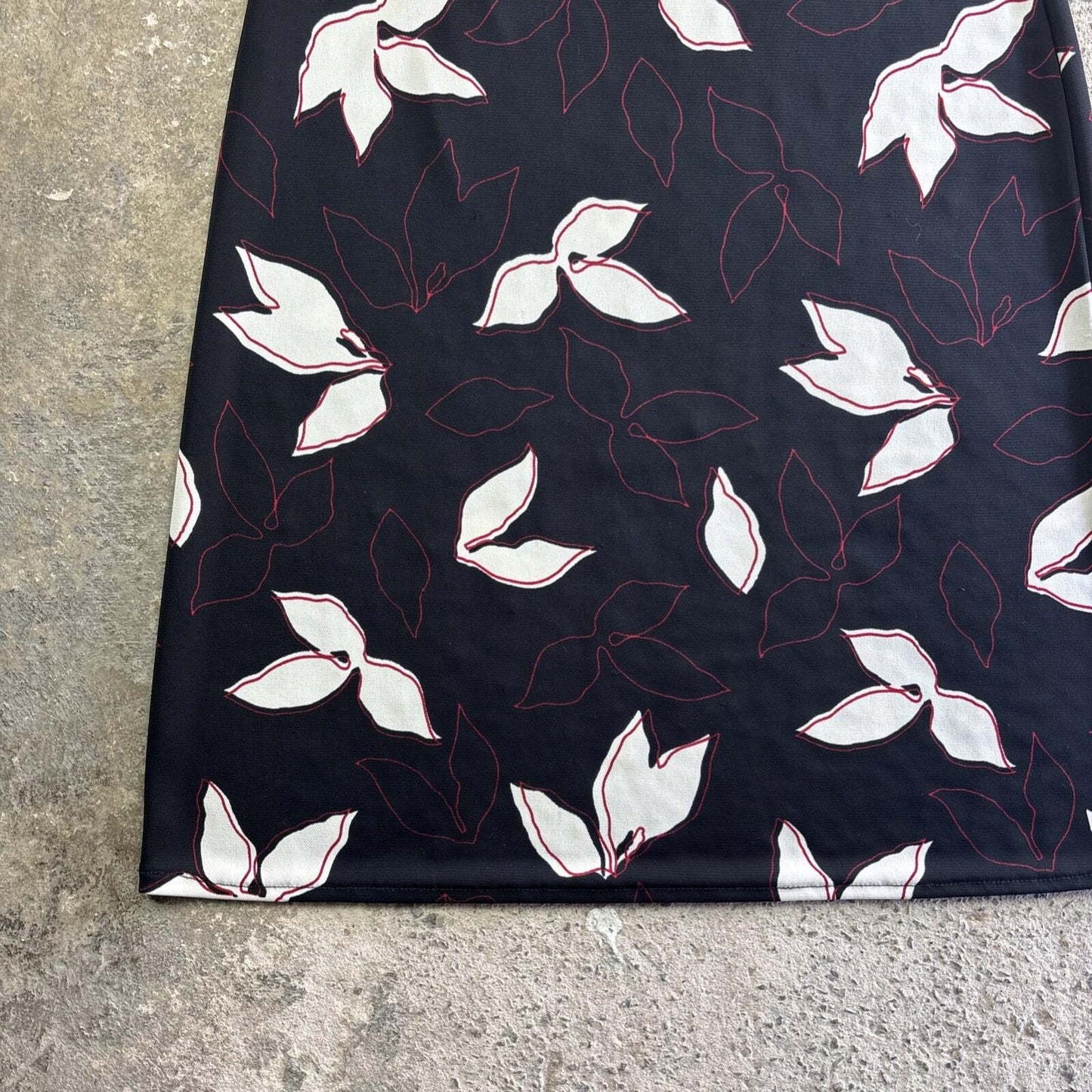 Black & White Floral Hennes Midi Skirt | M