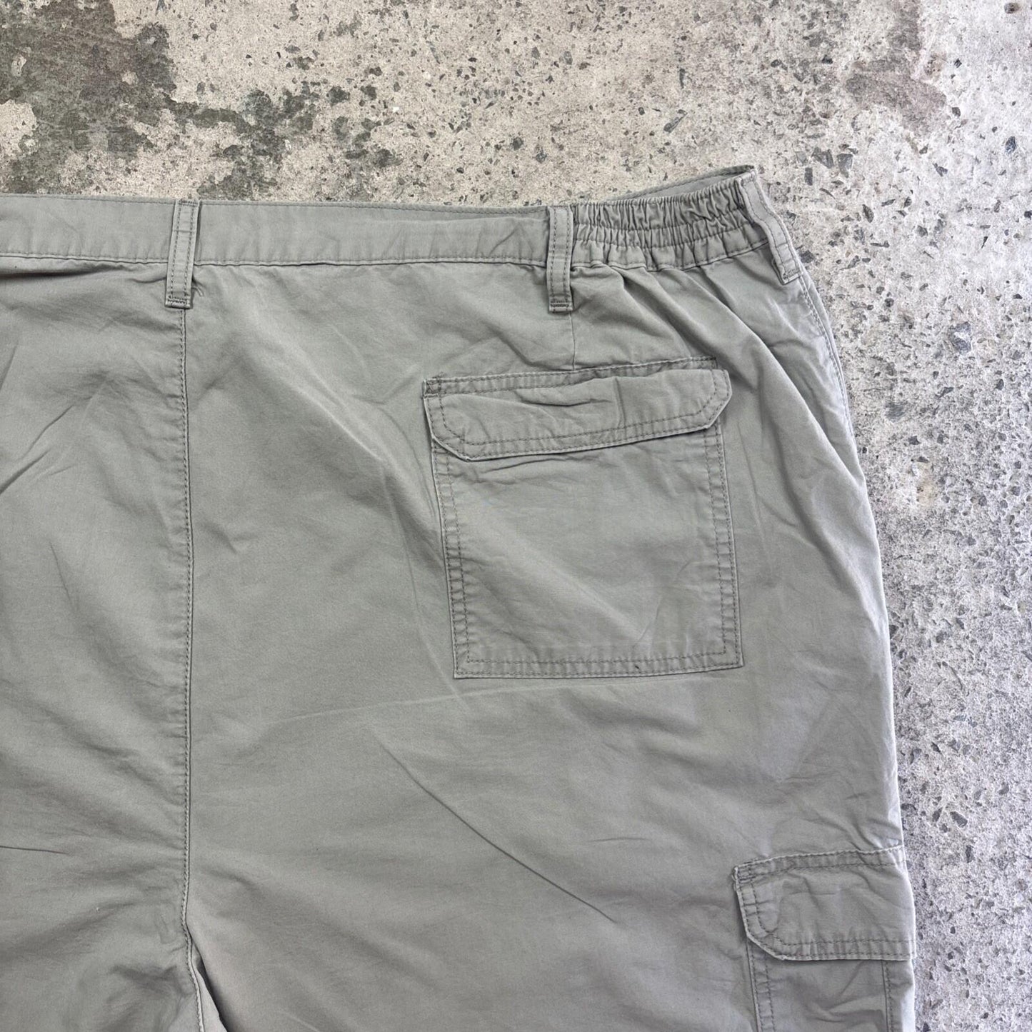 Khaki Green Wrangler Cargo Shorts | W46"