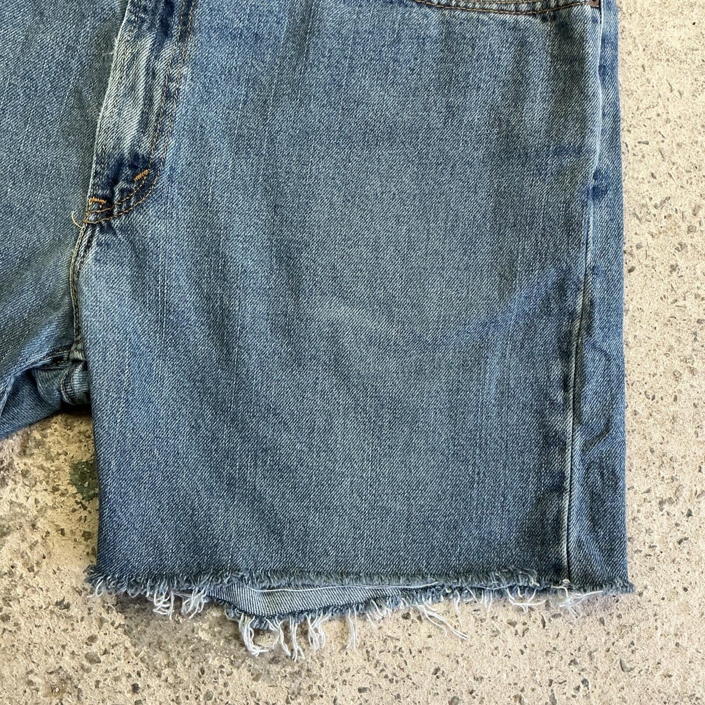 Blue Levi’s Denim Jean Shorts In Regular Fit | W40