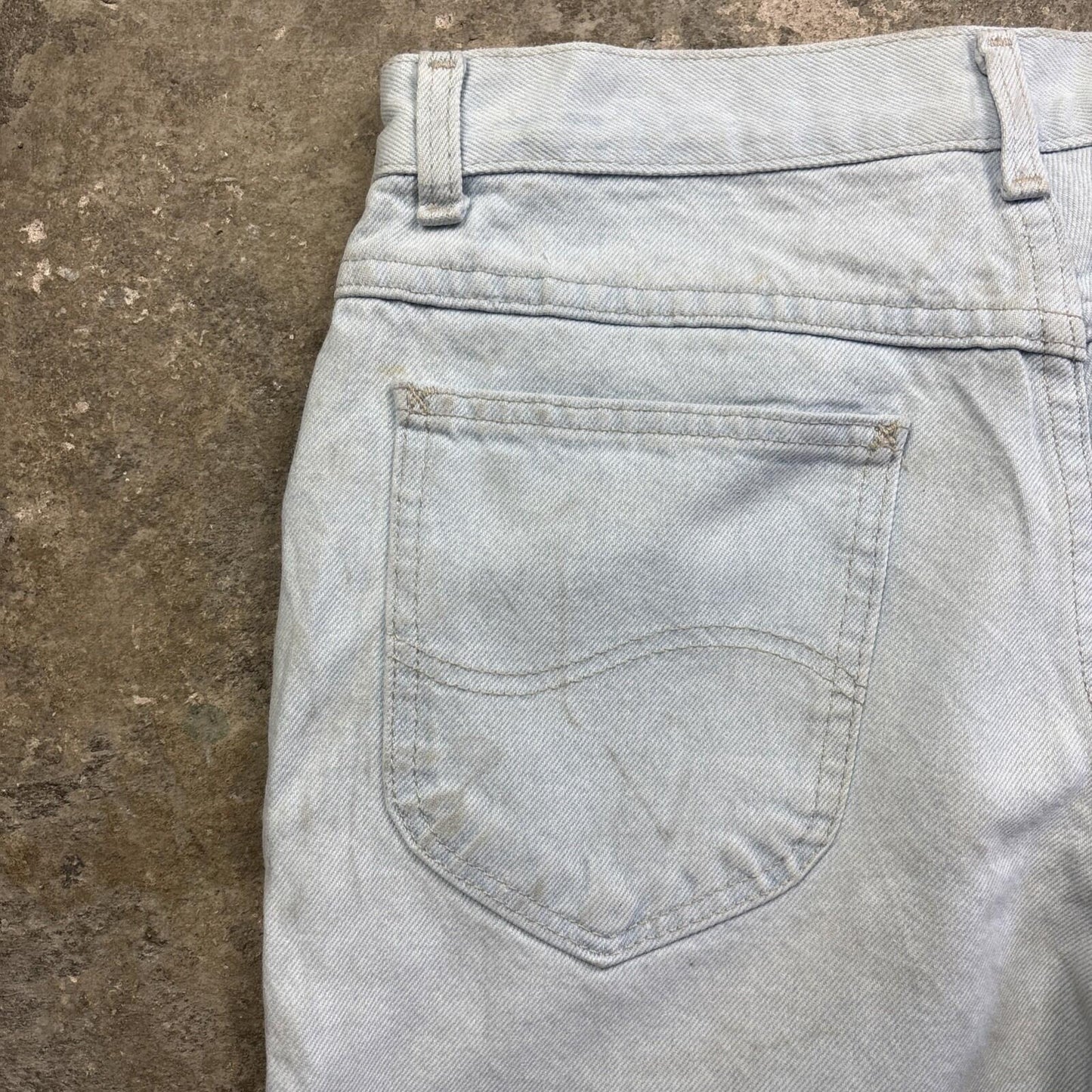 Light Blue Denim Lee Jean Shorts | W32"