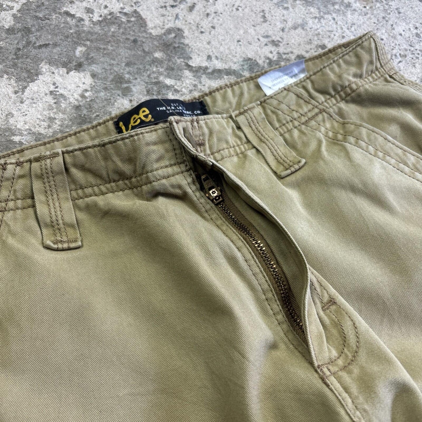 Khaki Green Cotton Lee Cargo Shorts | W30