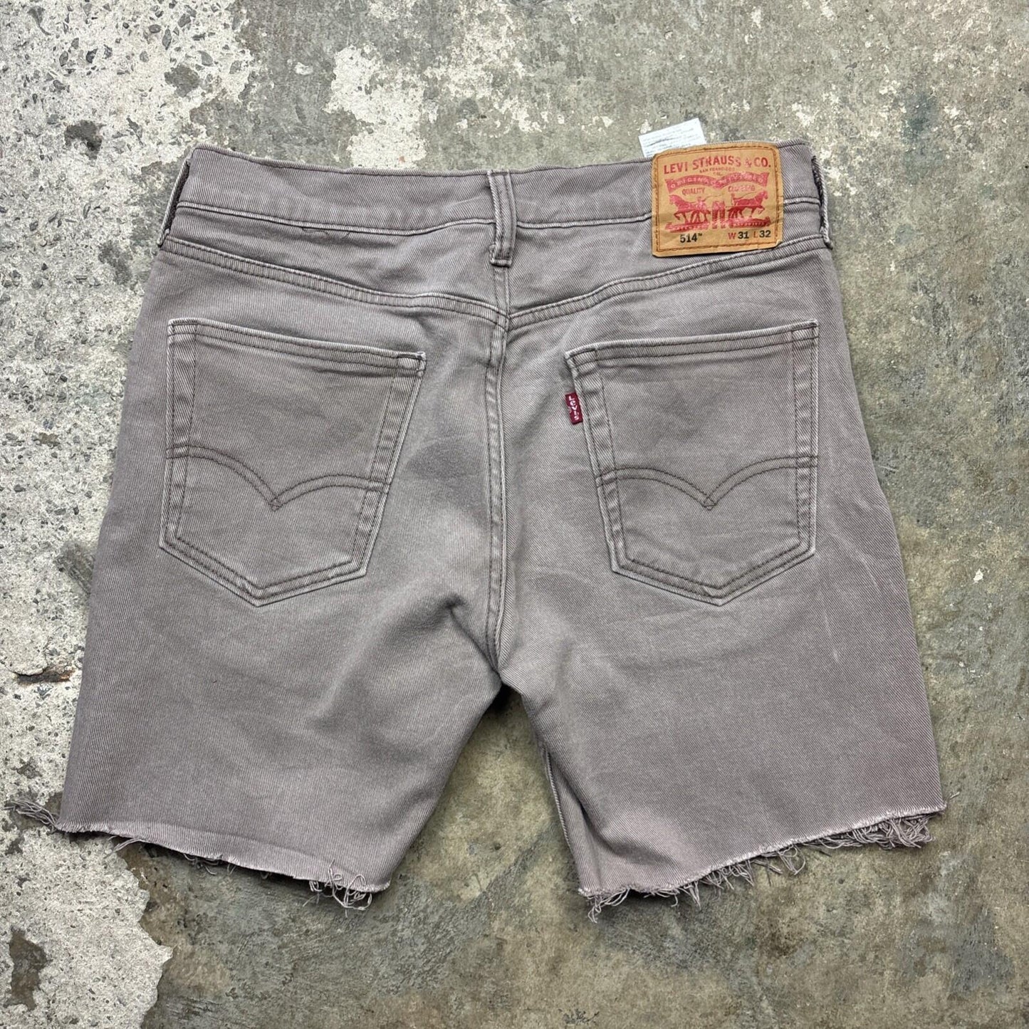 Brown Levi’s 514 Men’s Cut Off Shorts | W31