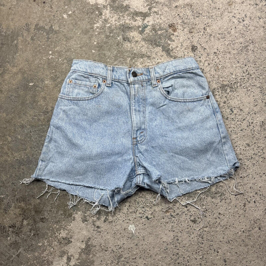 Light Blue Denim Levi’s 550 Cut Off Jean Shorts | W31"