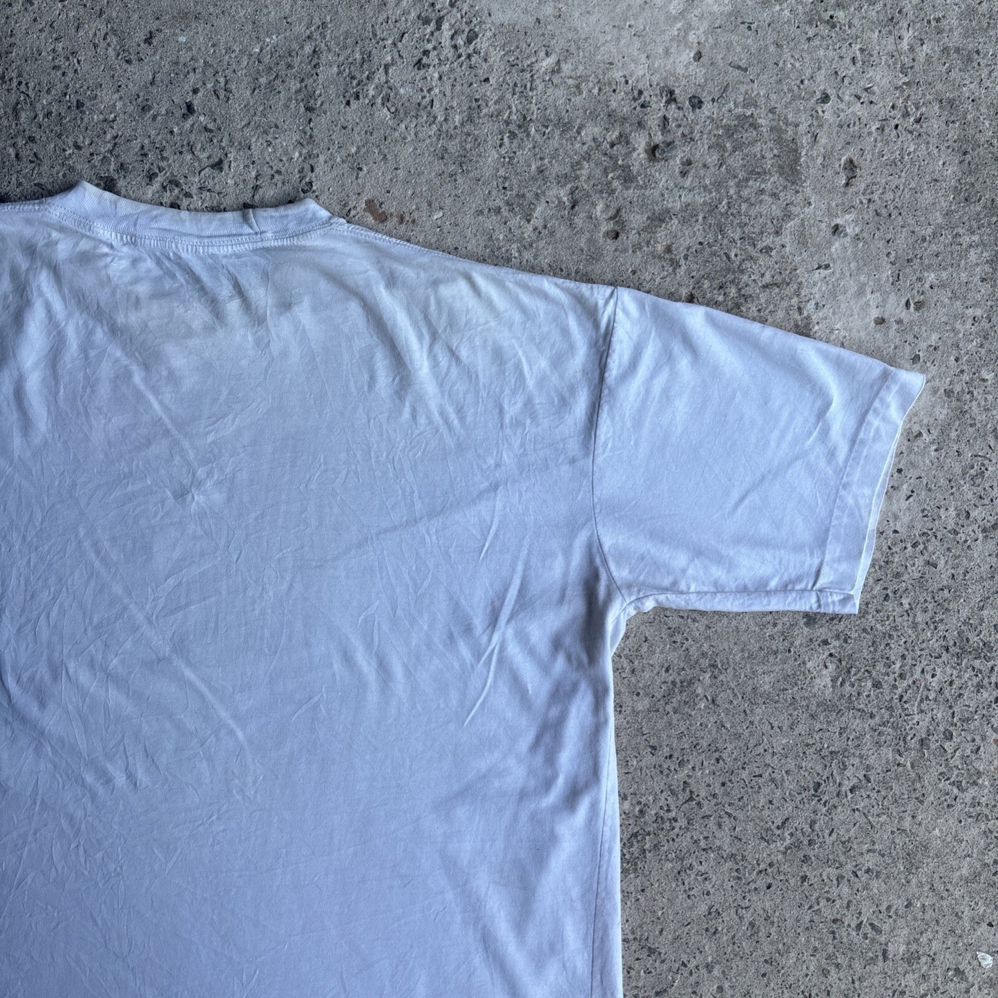 White Text & Graphic Thailand T-Shirt | Size 2XL