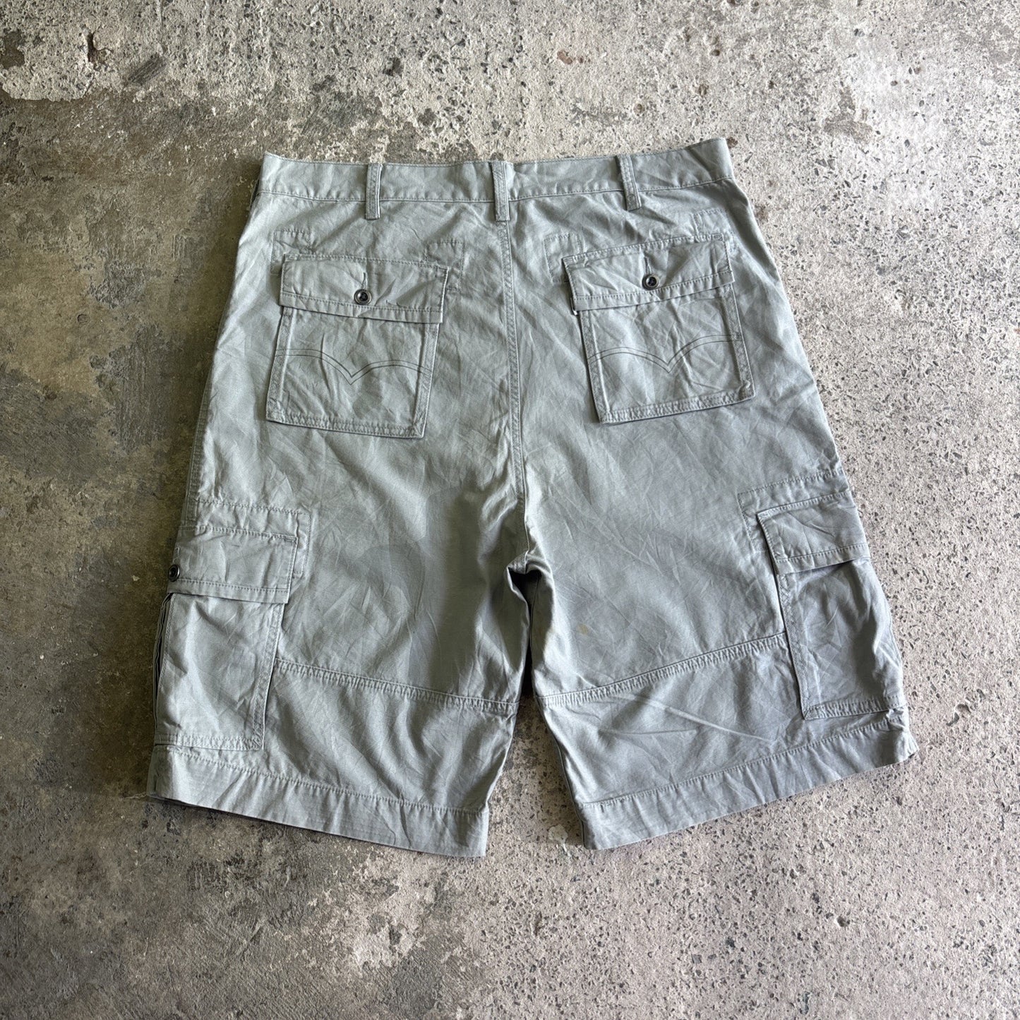 Grey Levi’s Cotton Cargo Shorts | W40"