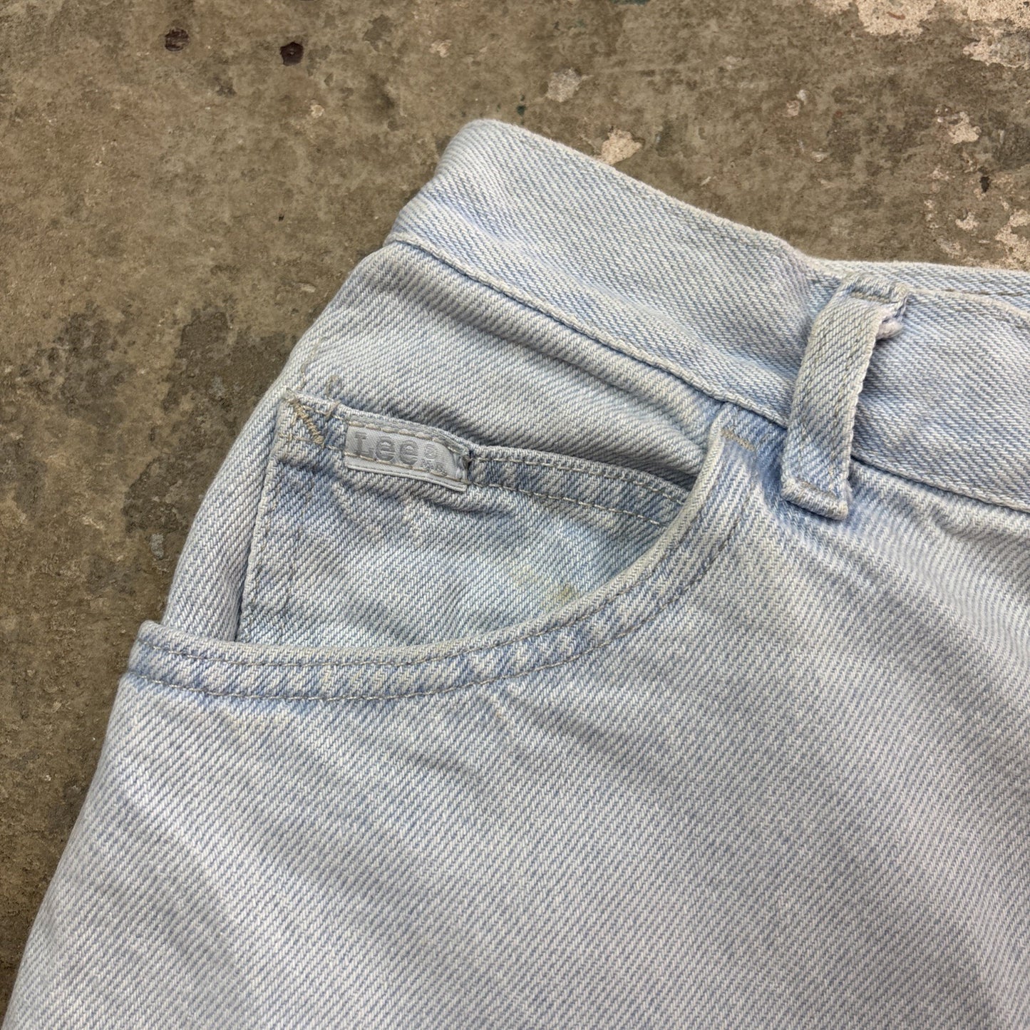 Light Blue Denim Lee Jean Shorts | W32"