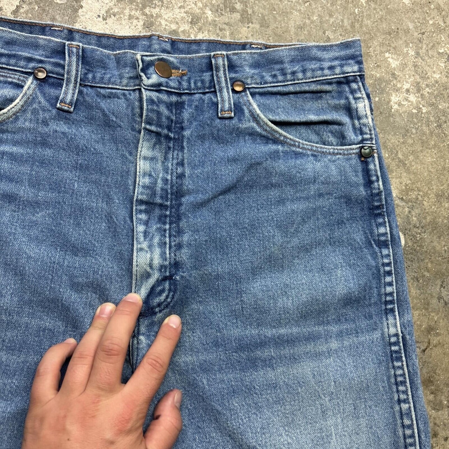 Blue Denim Wrangler Men’s Cut Off Shorts | W31
