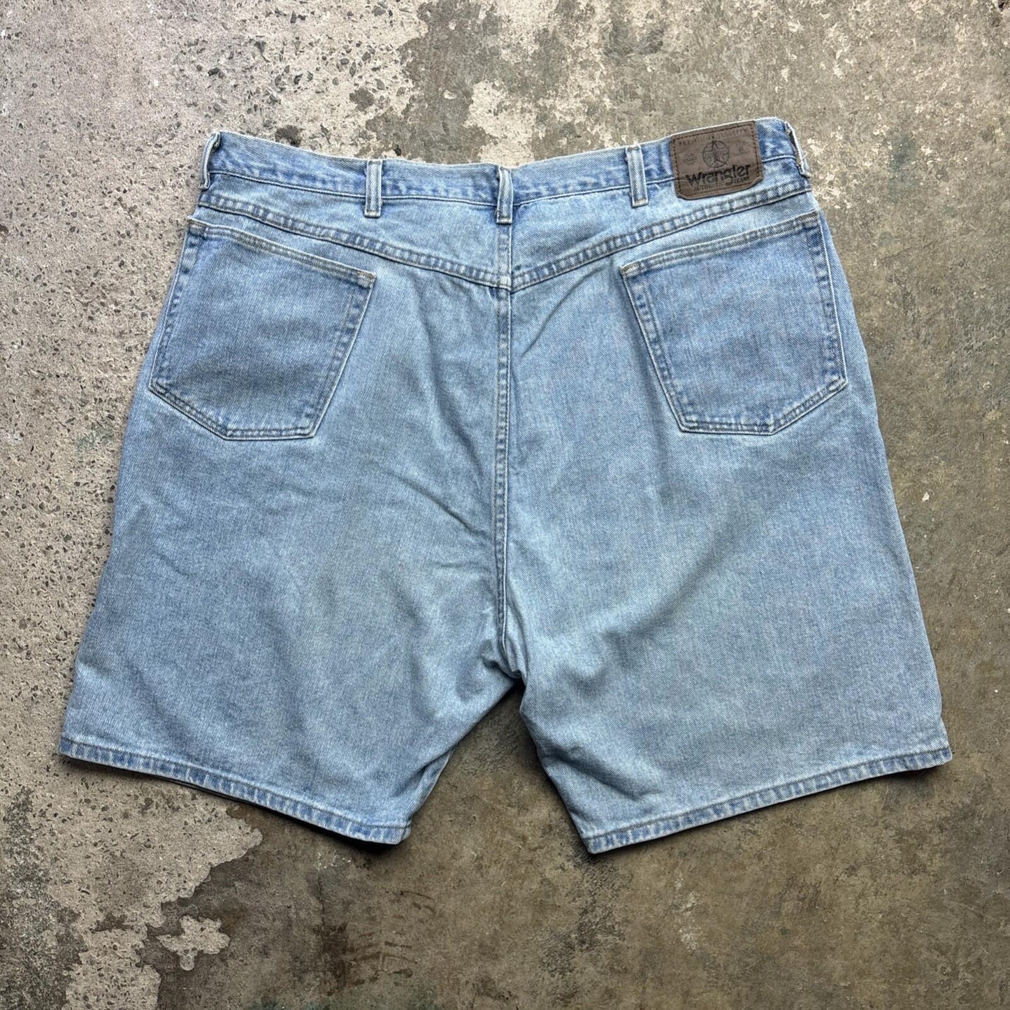 Vintage Light Blue Denim Wrangler  Bermuda Shorts | W42