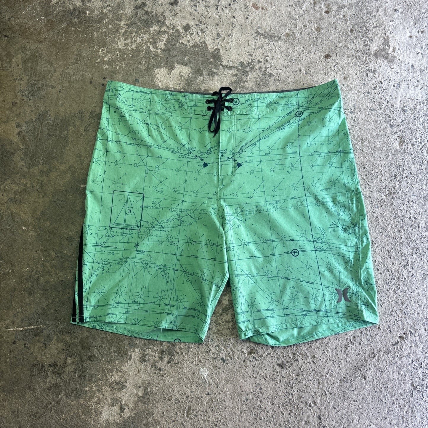 Green Hurley Pattern Print Board Shorts | W40"