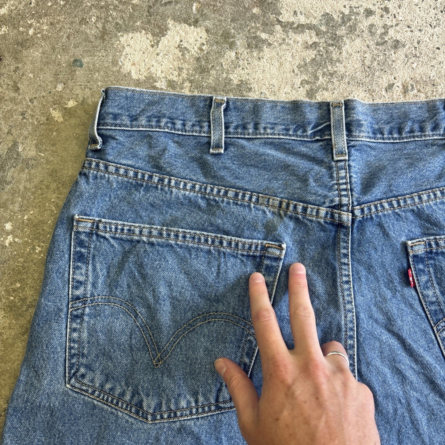 Blue Denim Levi’s 550 Jean Shorts | W38"