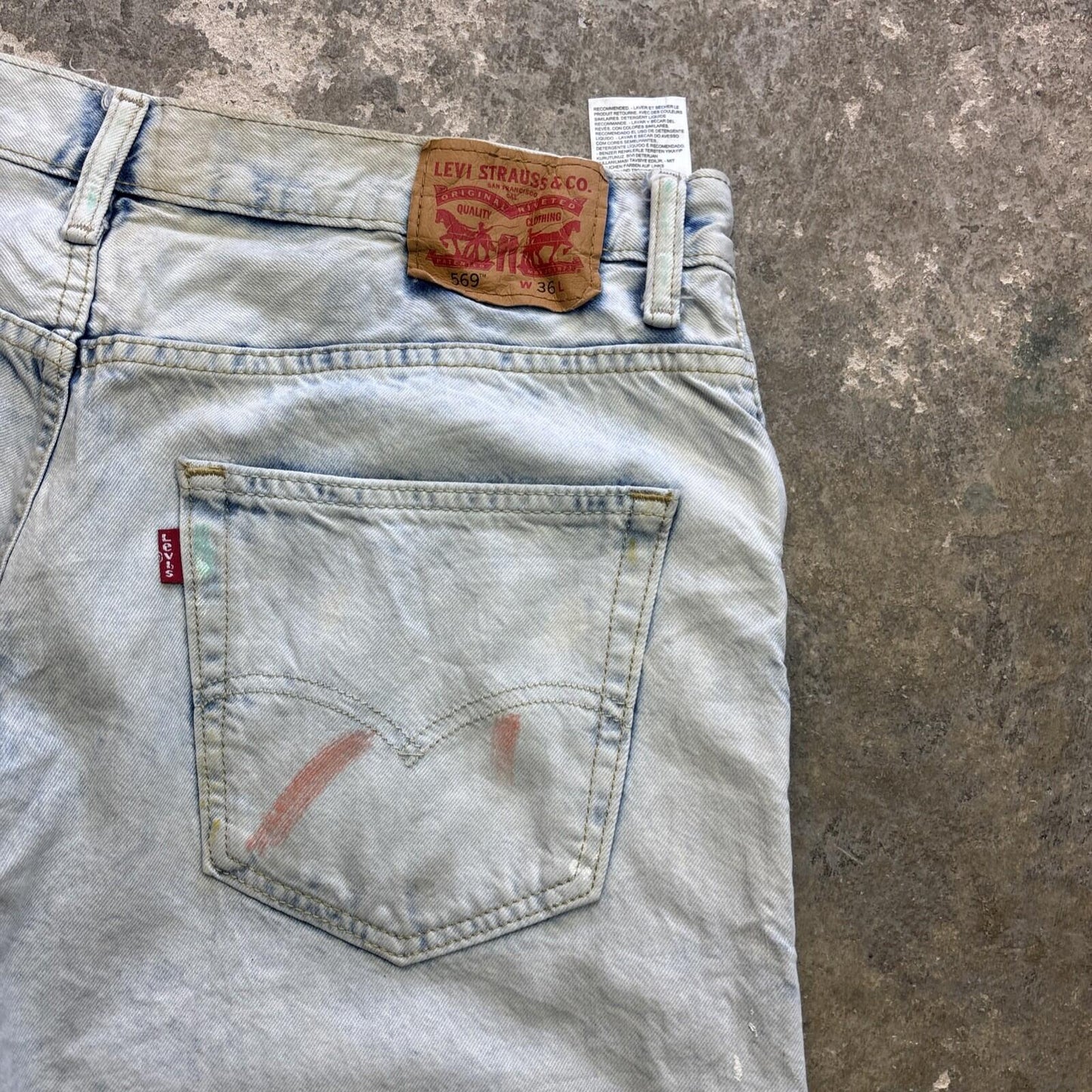 Distressed Denim 569 Levi’s Jorts Shorts - W36