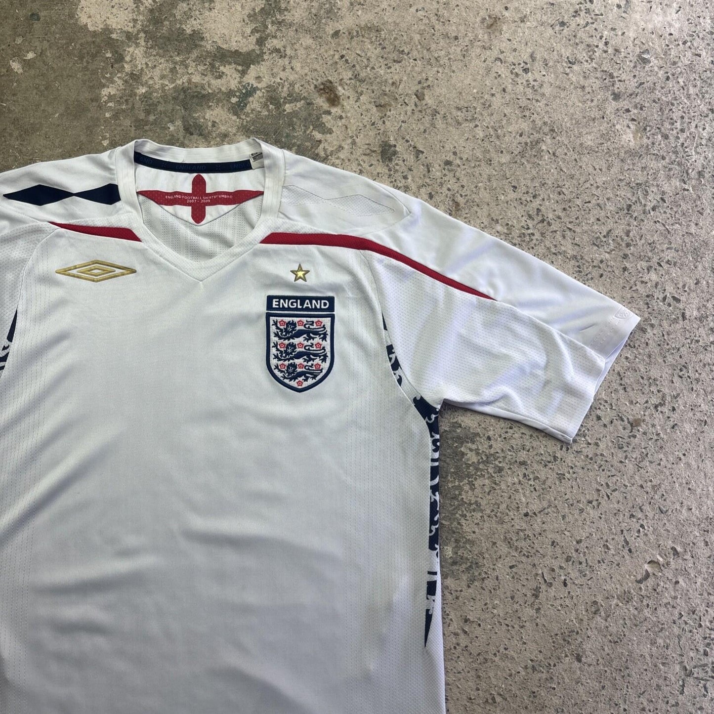White England Umbro 2007/09 Football Home Shirt | Size S