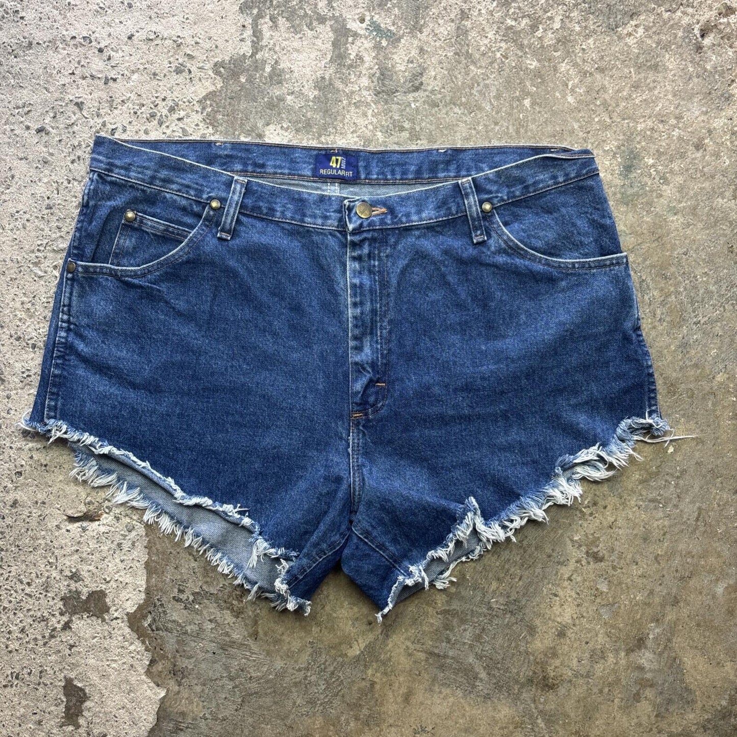 Blue Denim Wrangler Women’s Cut Off Short shorts |W38