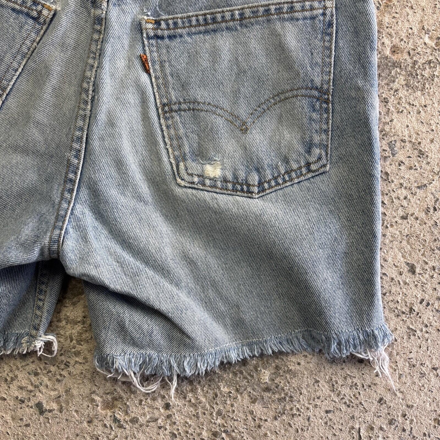 Light Blue Levi’s 631 Cut Off Denim Jean Shorts | W32
