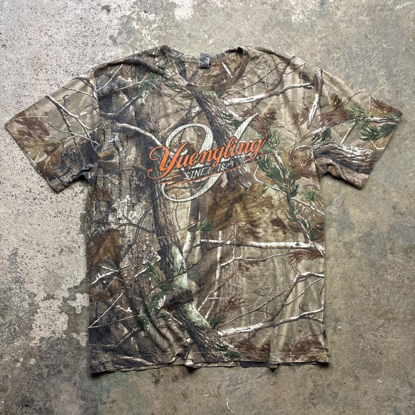 Real tree T-shirt with Yuengling Beer graphic - XL