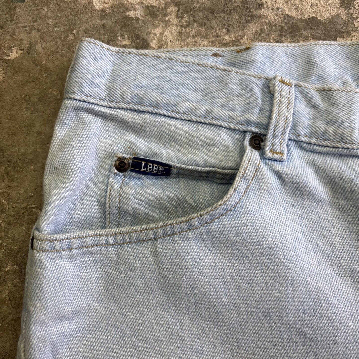 Light Blue Lee Denim Jean Shorts w/ Relaxed fit | W36