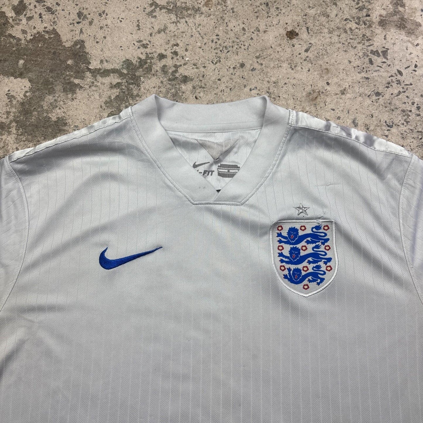 White England 2014/15 Nike Home Football Shirt | Size: L