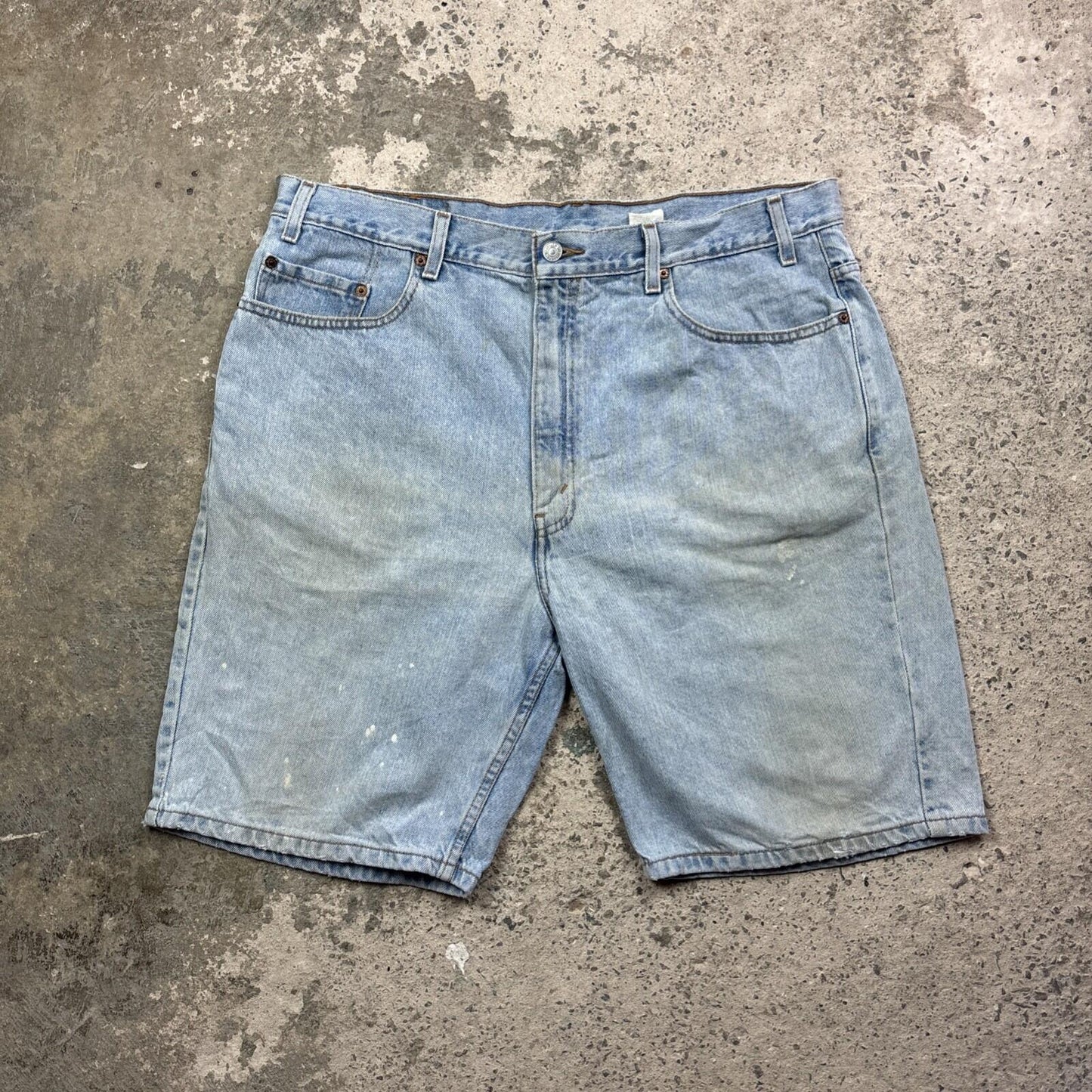 Light Blue Denim Levi’s 505 Relaxed Fit Jean Shorts | 40"