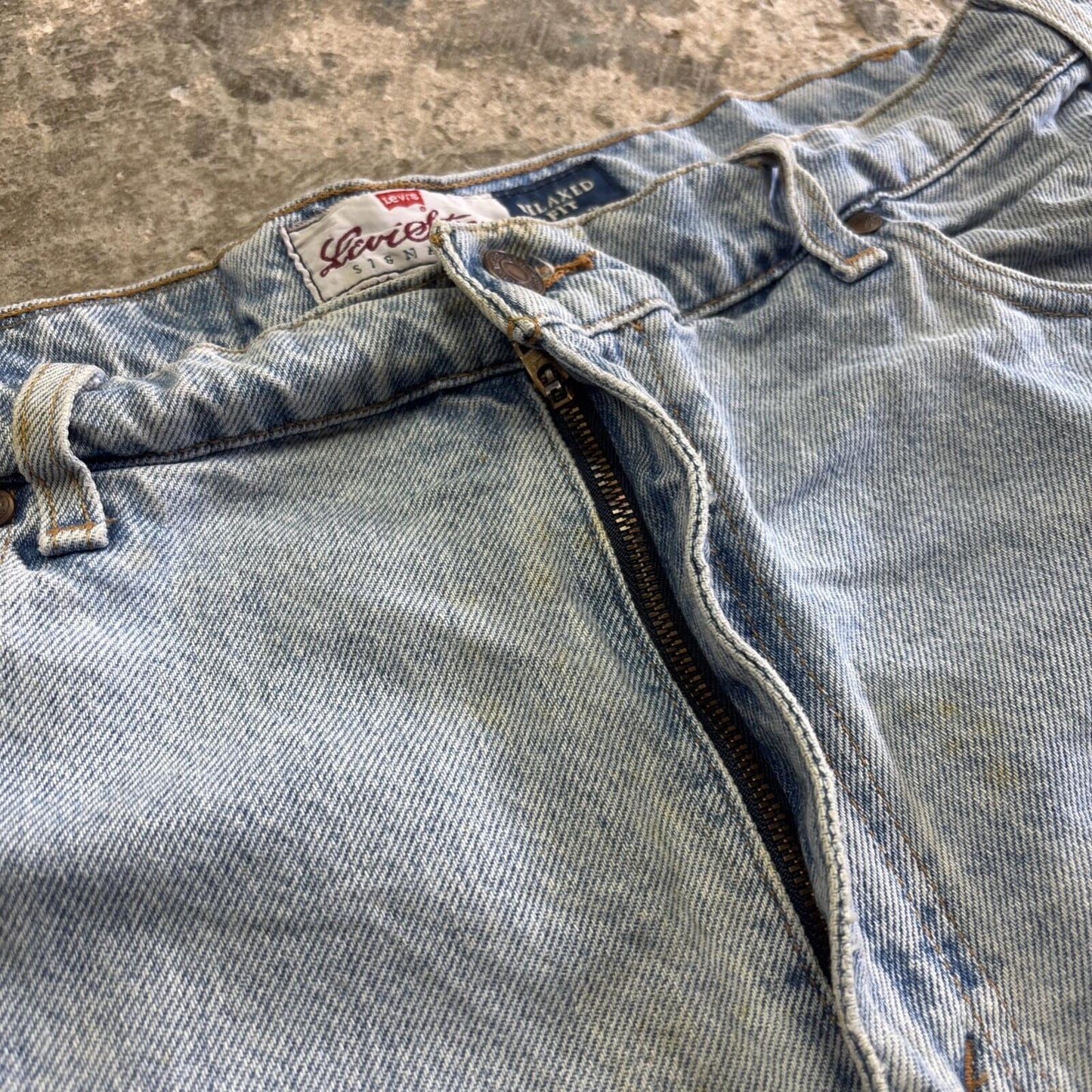 Vintage Blue Levi’s 540 Relaxed Fit Jean Shorts | W38"