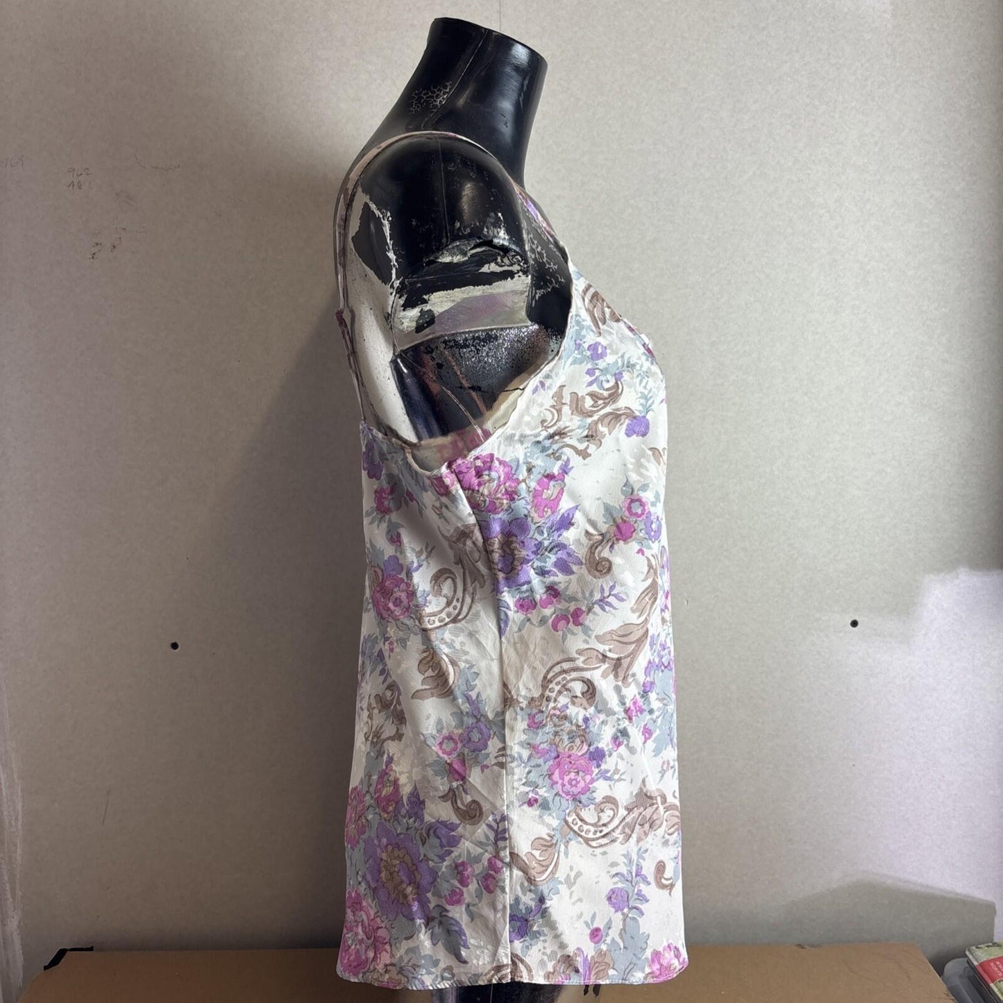 Cute Y2K Floral Shiny Cami Top With Lace Chest | Size M 10-12